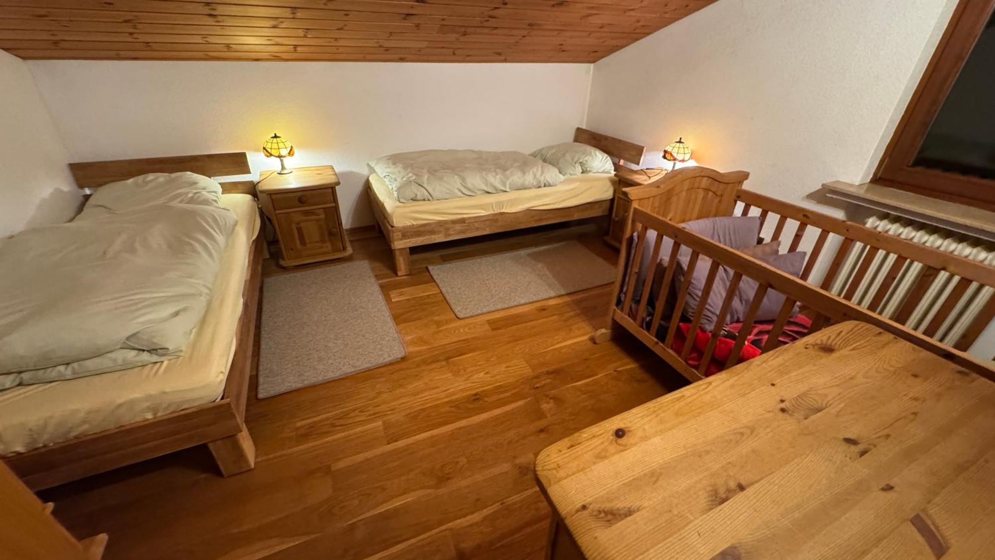 Zur Alten Schmiede Apartment *